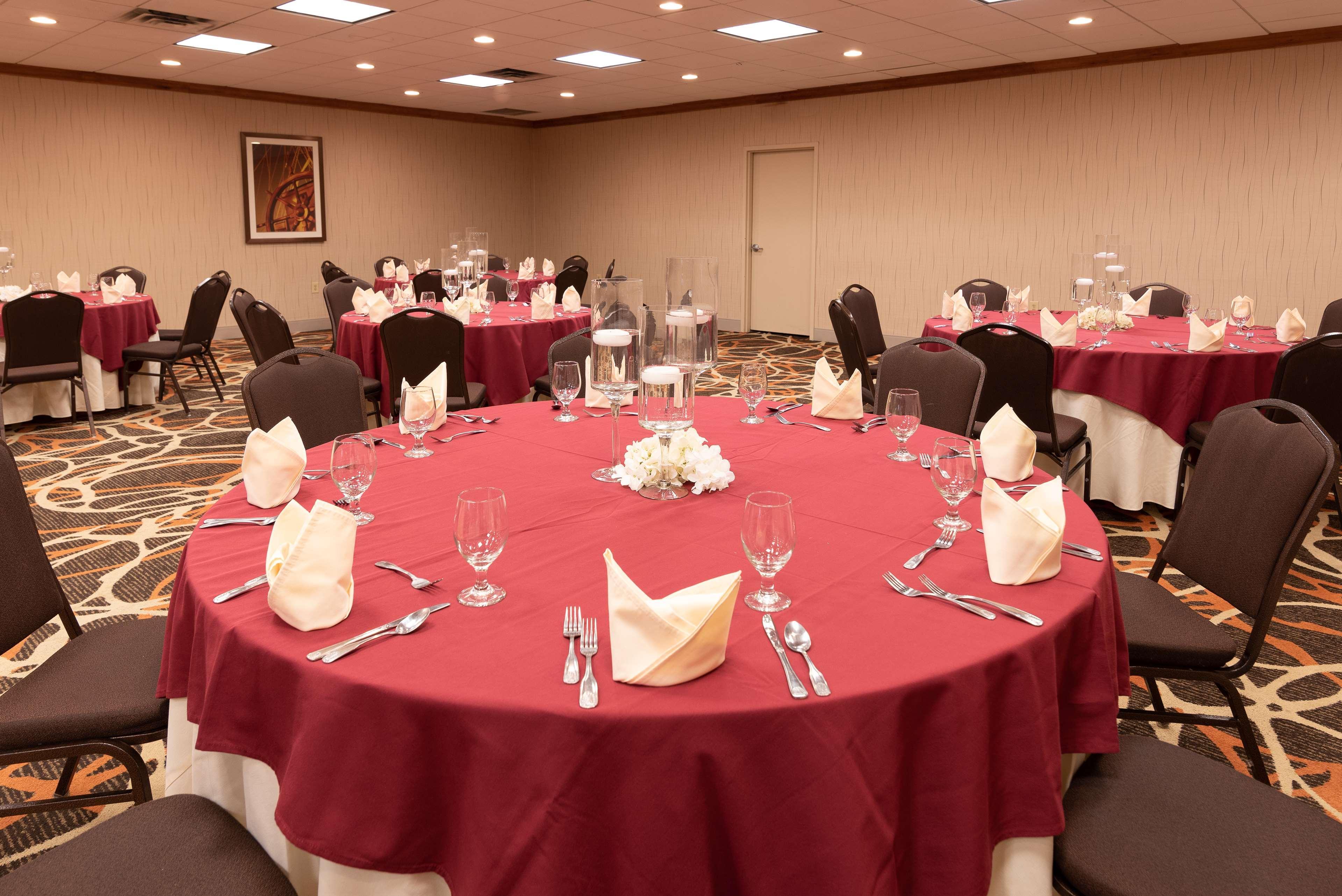 Doubletree By Hilton Norfolk Airport Hotel Luaran gambar