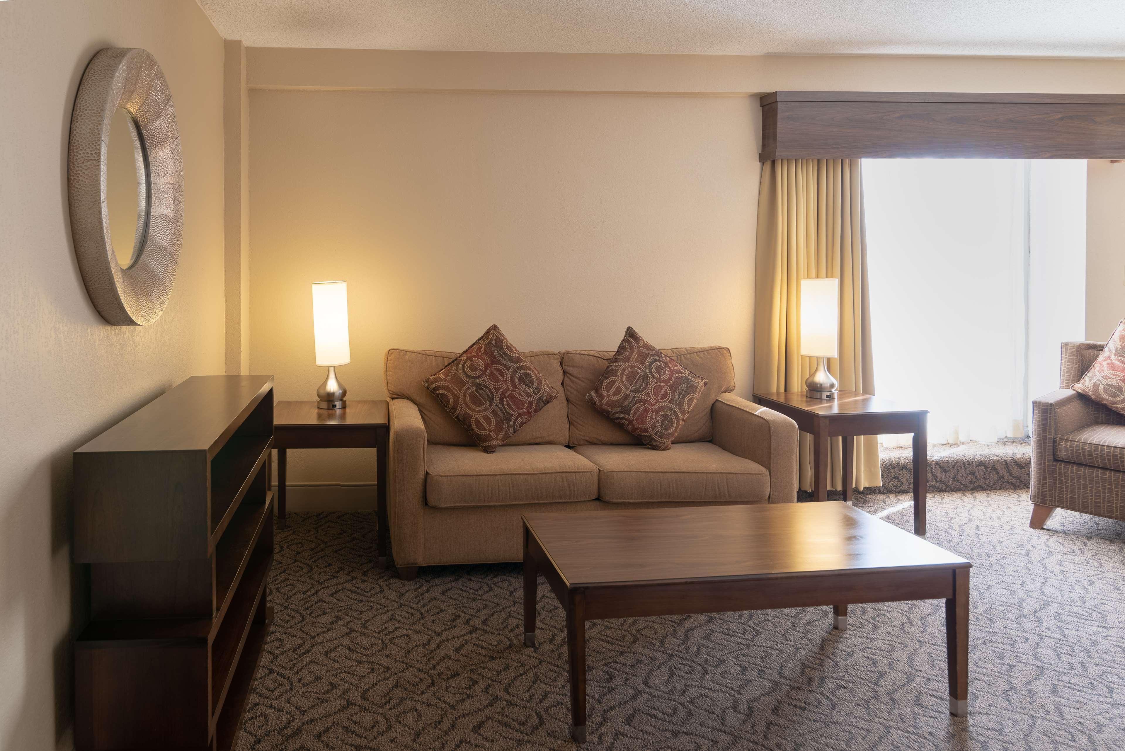 Doubletree By Hilton Norfolk Airport Hotel Luaran gambar